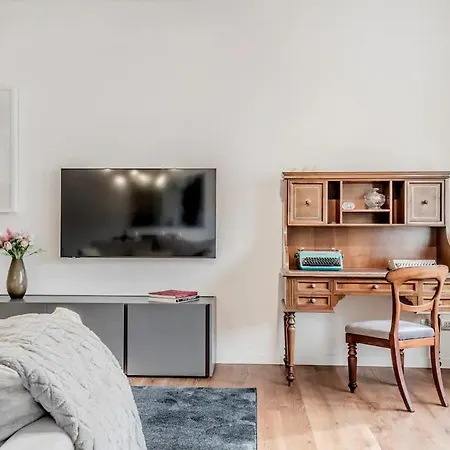Apartment Exklusive Im Zentrum